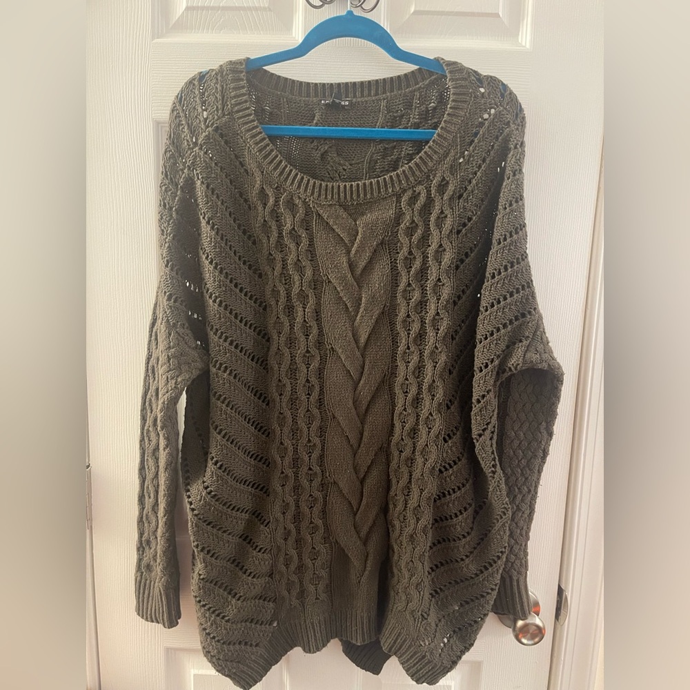 Express total green sweater size large